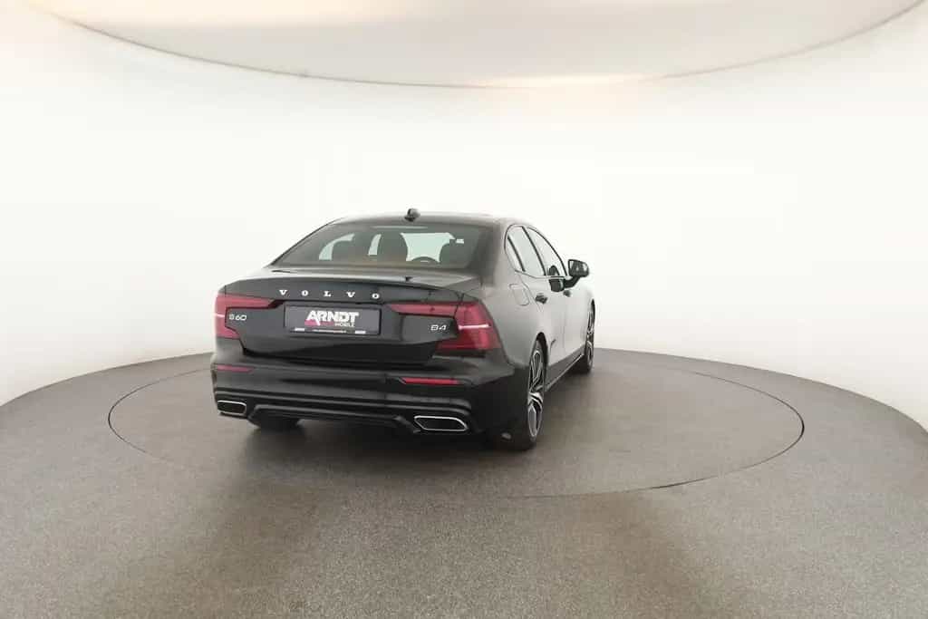 Volvo S60 B4 R-Design Xenium LED Pano Nav ACC STHZ 360 01/2022-photo-24
