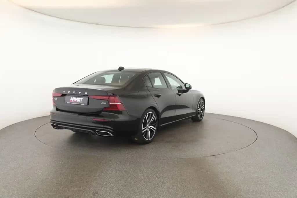 Volvo S60 B4 R-Design Xenium LED Pano Nav ACC STHZ 360 01/2022-photo-25
