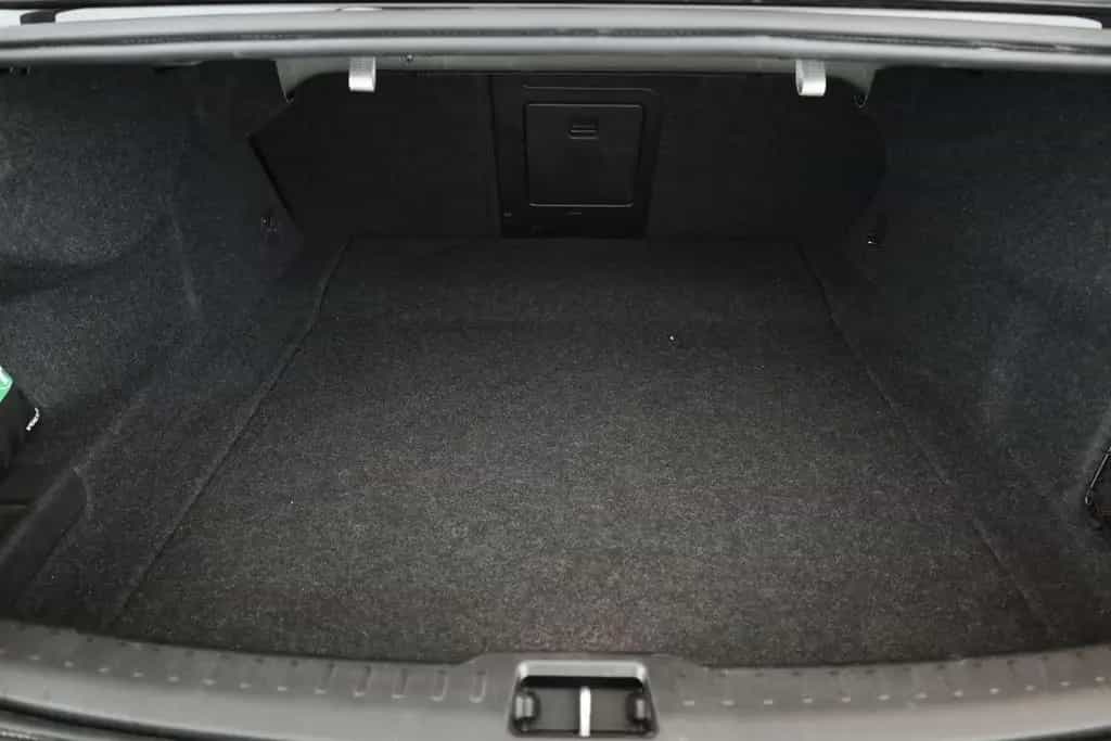 Volvo S60 B4 R-Design Xenium LED Pano Nav ACC STHZ 360 01/2022-photo-9