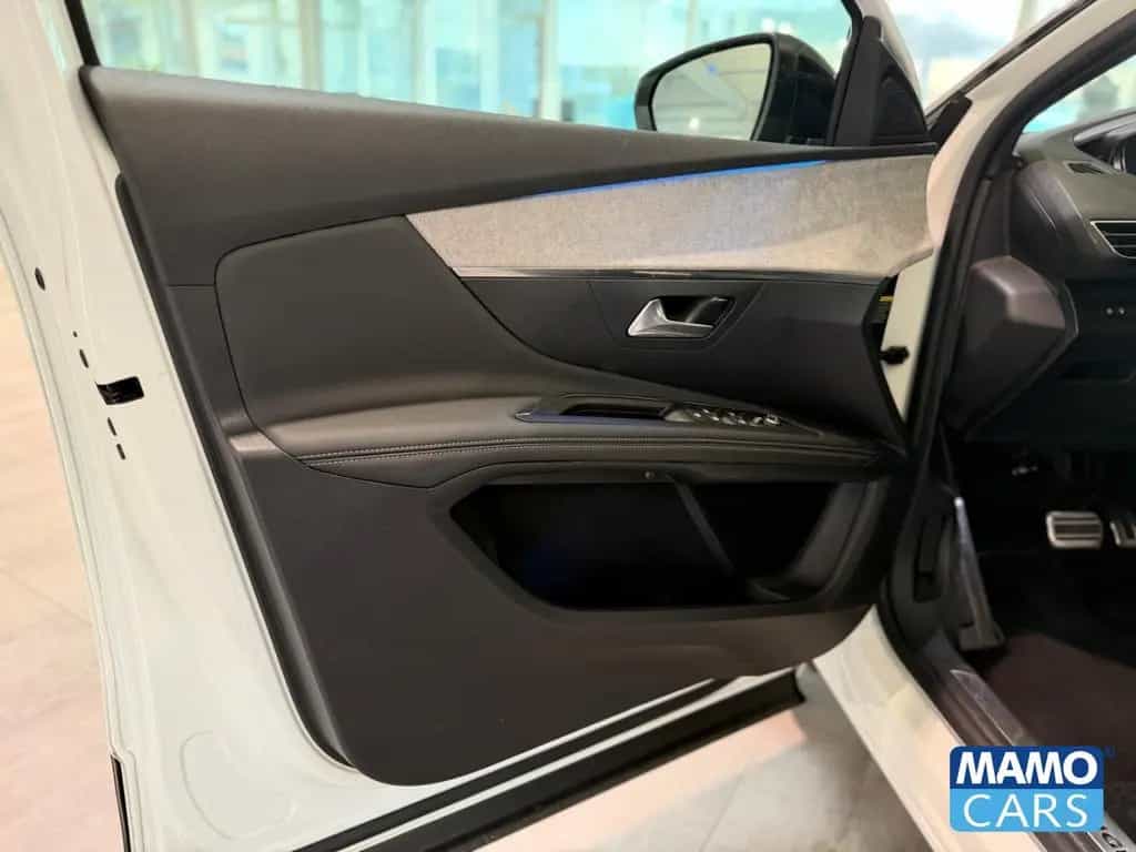 Peugeot 3008 GT ACC/BLIS/CAM/SHZ/NAVI/APPLE/DRIVEMODE 12/2023-photo-35