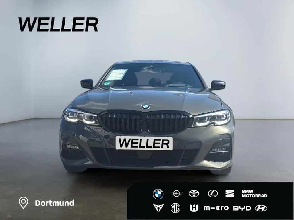 BMW 3 Series 320 i M Sport Shadow *Indiviudal*Pano*HUD*Keyles 06/2020-photo-0