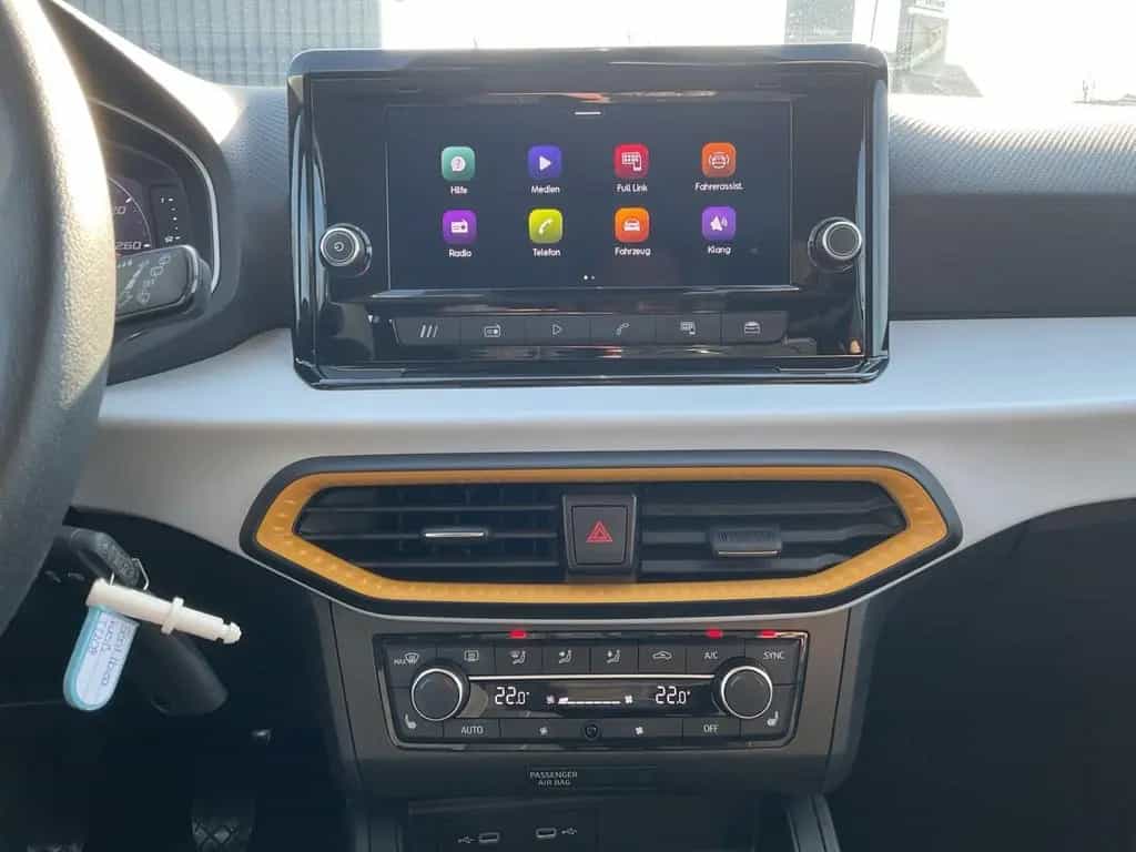 Seat Ibiza 1.0 TSI Style Edition LED+SHZ+KAM+PDC+DAB 07/2024-photo-11