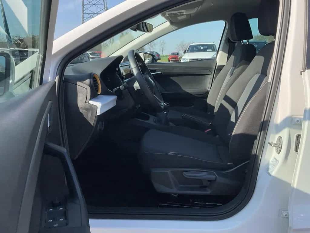 Seat Ibiza 1.0 TSI Style Edition LED+SHZ+KAM+PDC+DAB 07/2024-photo-5
