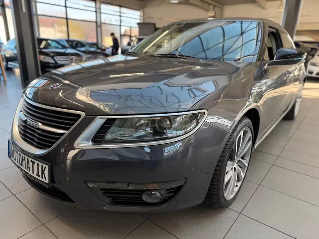 Saab 9-5 Lim.  Vector 08/2011-photo-0