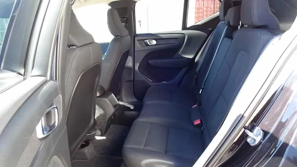 Volvo XC40 T3 Momentum Core 07/2020-photo-15