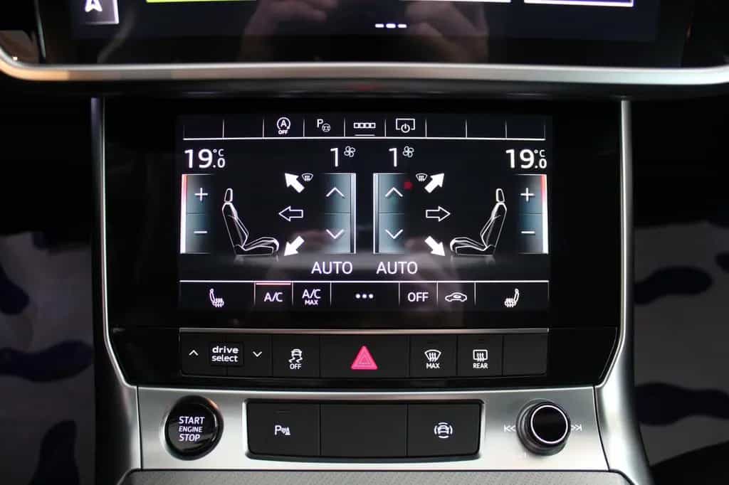 Audi A6 Avant 45 TFSI quattro sport S tronic 06/2023-photo-17