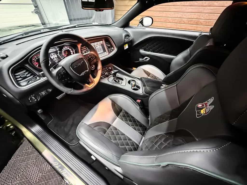 Dodge Challenger 6.4 SCATpack WIDEBODY Look 12/2022-photo-23