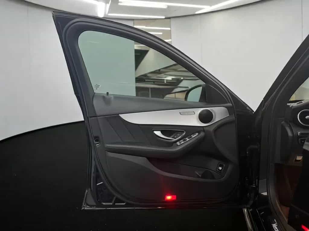 Mercedes-Benz C 180 Limousine AMG LINE MBEAM*RÜCKKAM*AMBIENT 04/2019-photo-7
