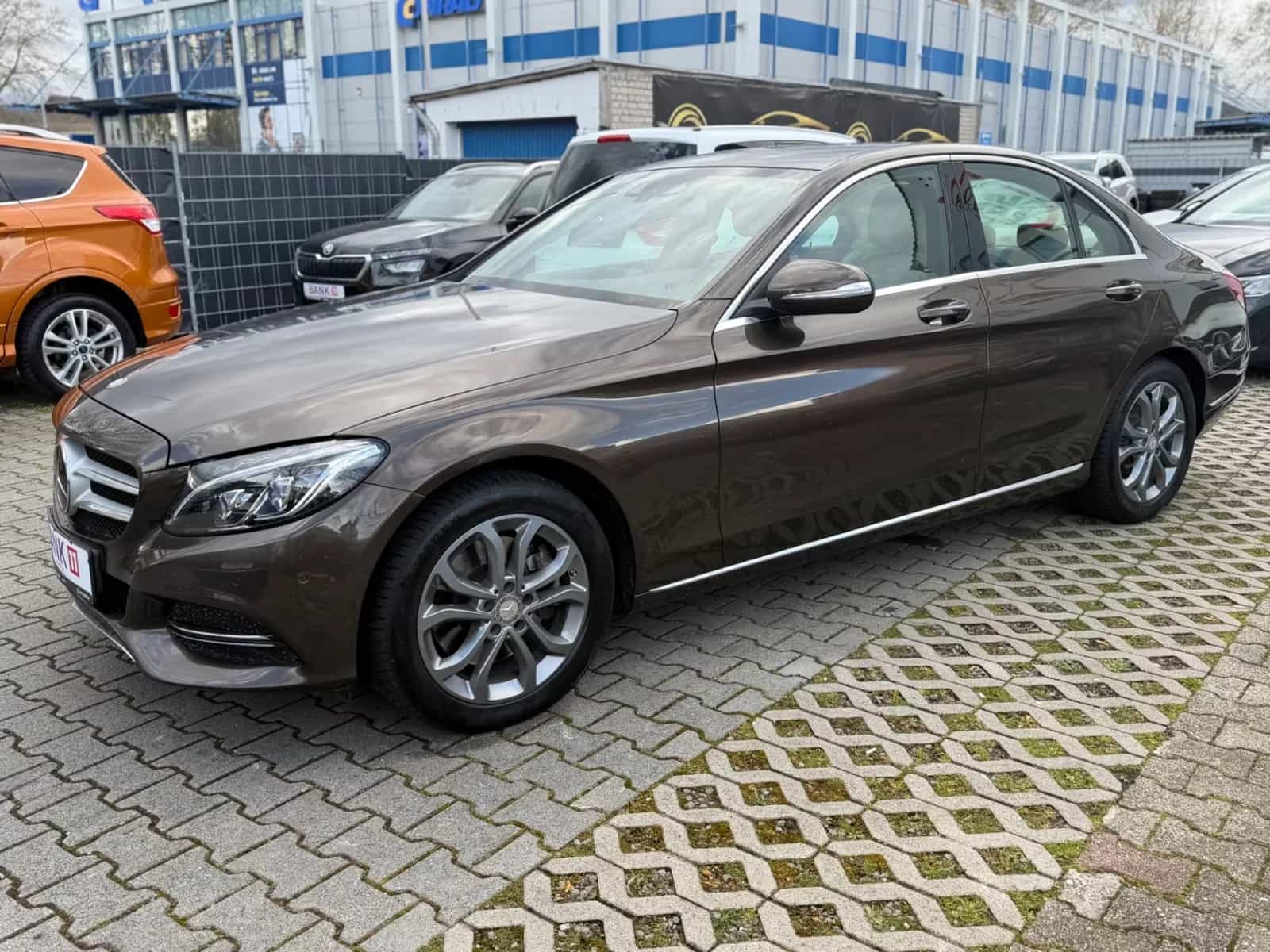 Mercedes-Benz C-Class 250 11/2014-photo-1