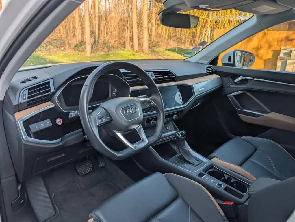 Audi Q3 35 TFSI Matrix Automatik 360 Grad Adapt.Fahrw 05/2019-photo-10