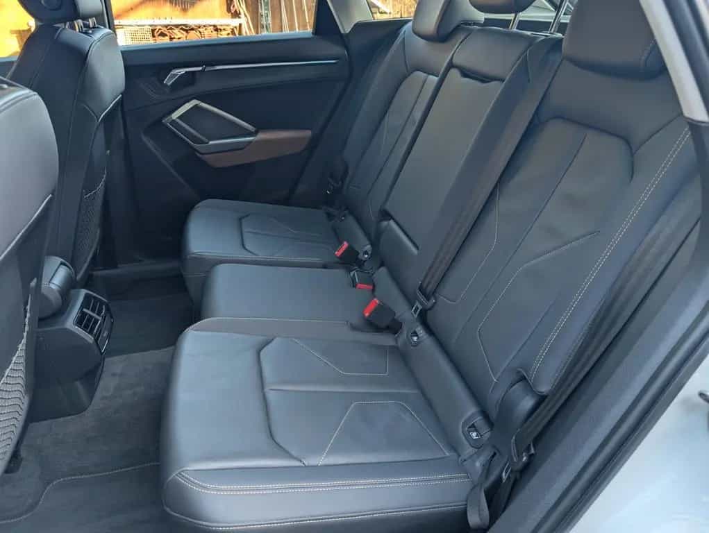 Audi Q3 35 TFSI Matrix Automatik 360 Grad Adapt.Fahrw 05/2019-photo-14