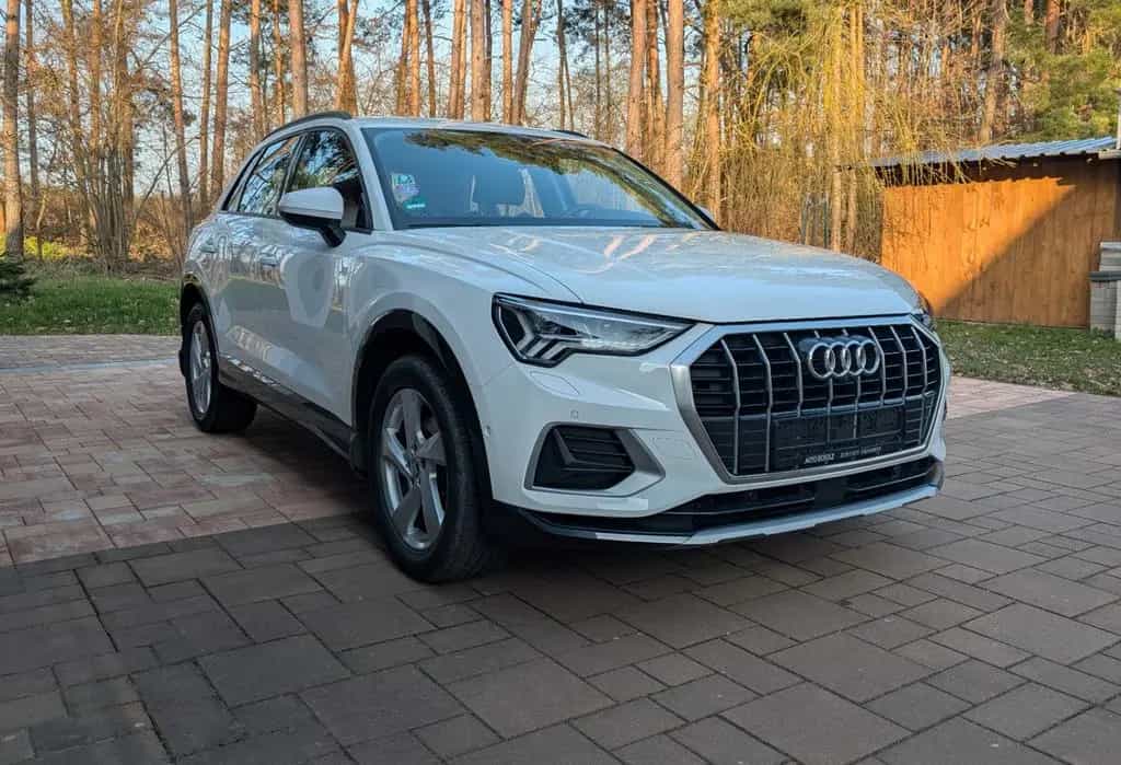 Audi Q3 35 TFSI Matrix Automatik 360 Grad Adapt.Fahrw 05/2019-photo-2