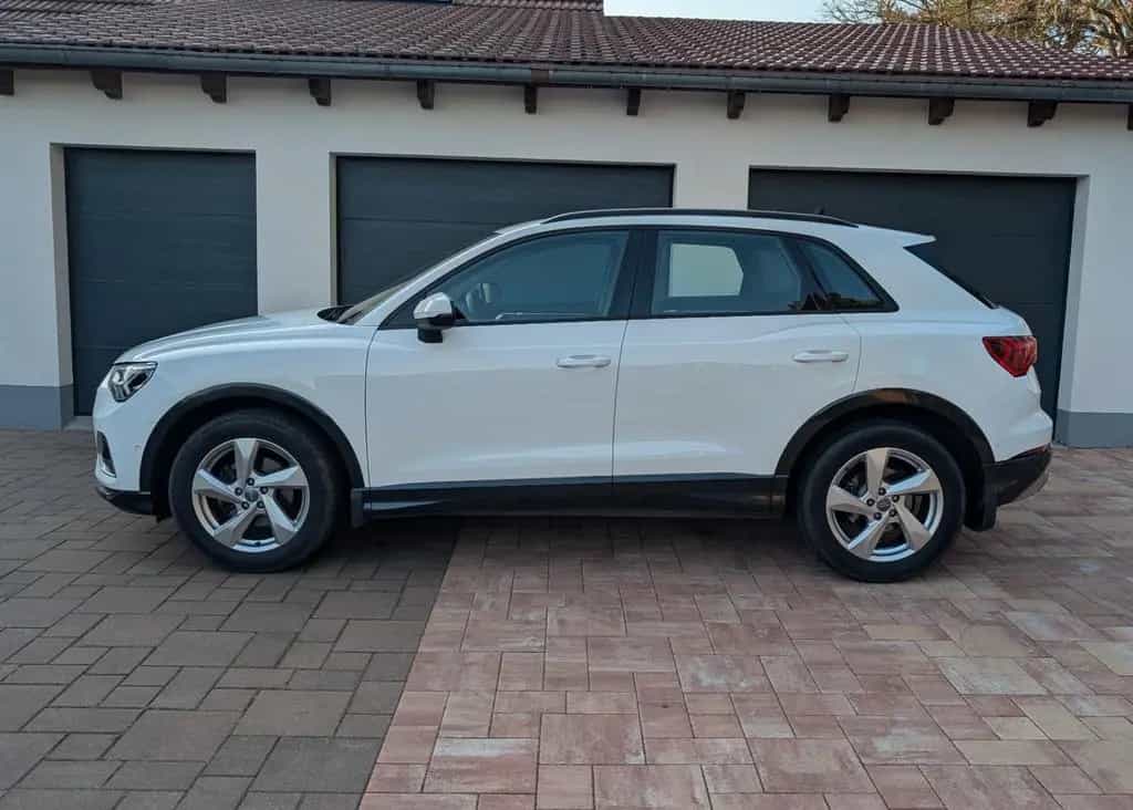 Audi Q3 35 TFSI Matrix Automatik 360 Grad Adapt.Fahrw 05/2019-photo-7