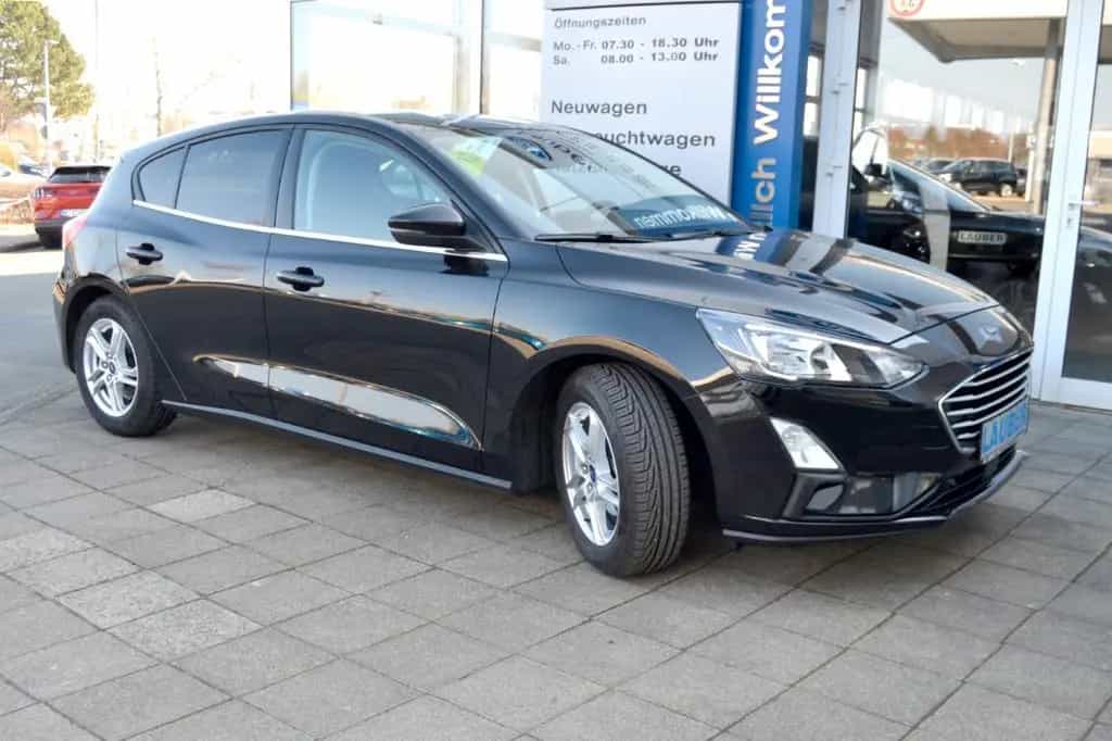 Ford Focus 1,0 Cool+Connect AutoAC Navi+Sync LED PDC 12/2019-photo-5