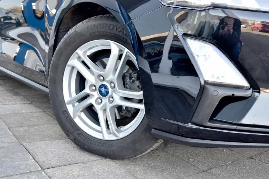 Ford Focus 1,0 Cool+Connect AutoAC Navi+Sync LED PDC 12/2019-photo-6