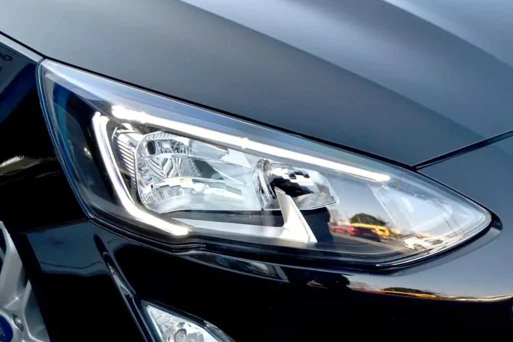 Ford Focus 1,0 Cool+Connect AutoAC Navi+Sync LED PDC 12/2019-photo-7