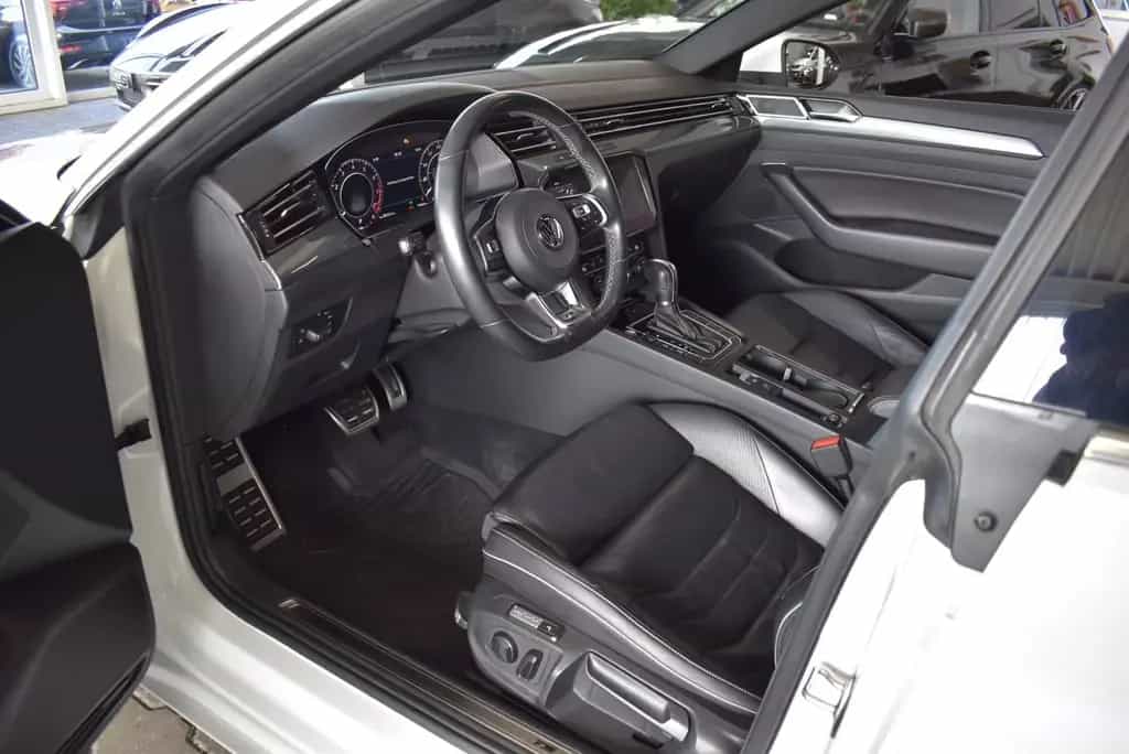 Volkswagen Arteon 2.0 TSI R-Line 4Motion Standhzg 08/2017-photo-10