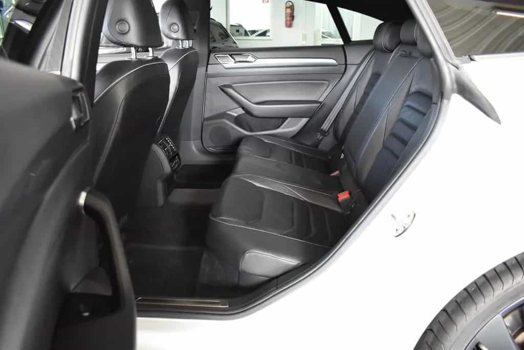 Volkswagen Arteon 2.0 TSI R-Line 4Motion Standhzg 08/2017-photo-20