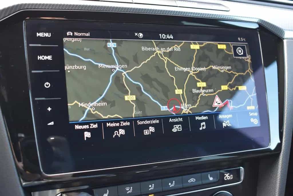 Volkswagen Arteon 2.0 TSI R-Line 4Motion Standhzg 08/2017-photo-29