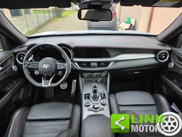Alfa Romeo Stelvio ROMEO Stelvio 2.0 Turbo 280 CV AT8 Q4 Compe 09/2023-photo-9
