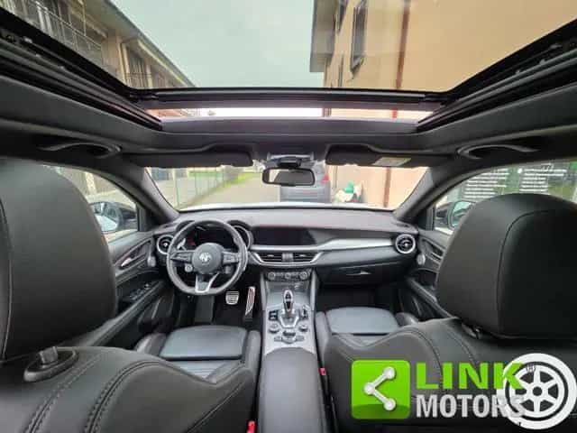 Alfa Romeo Stelvio ROMEO Stelvio 2.0 Turbo 280 CV AT8 Q4 Compe 09/2023-photo-3