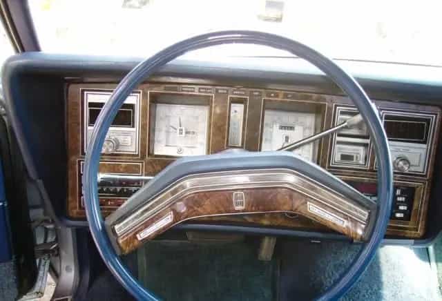 Lincoln Mark V Continental; Sondermodell Givenchy 01/1979-photo-12