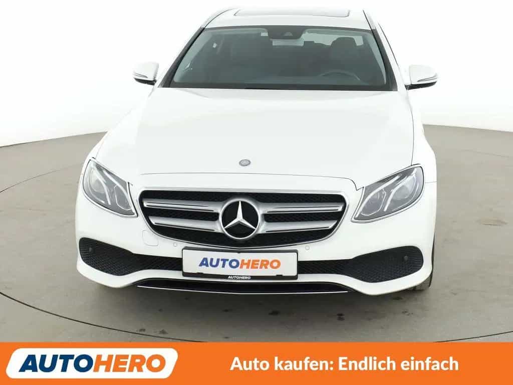 Mercedes-Benz E 250 E-Klasse E 250 T Avantgarde Aut.*NAVI*TEMPO*PLA* 10/2016-photo-8