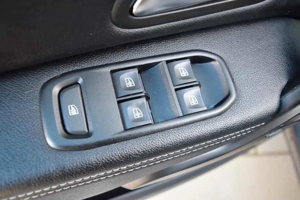 Dacia Duster II Adventure *Navi*CarPlay* 10/2019-photo-9