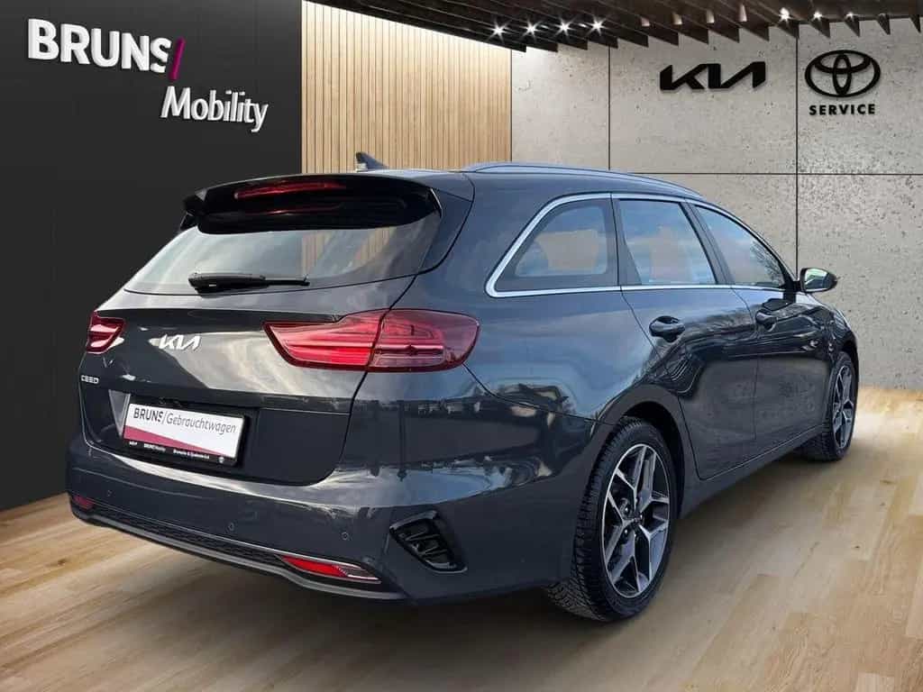 Kia Ceed Sportswagon 1.5T DCT Spirit Navi Kamera SHZ 05/2025-photo-2