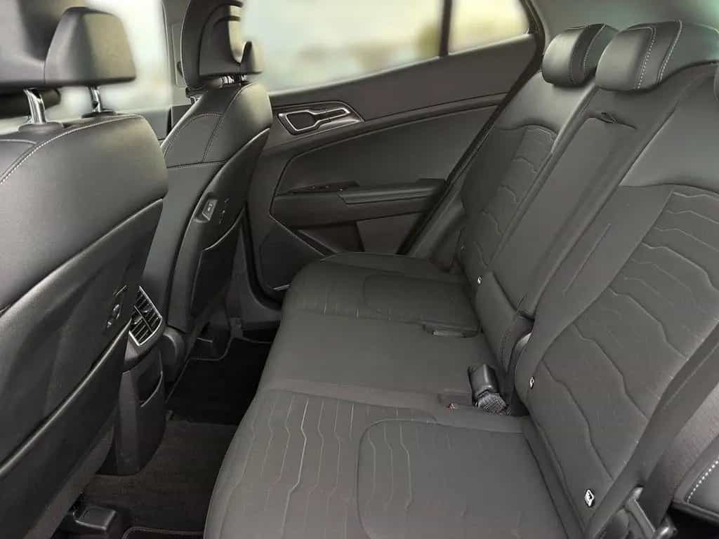 Kia Sportage 1.6 T Vision Komfort-Paket Navi Kamera 04/2025-photo-11