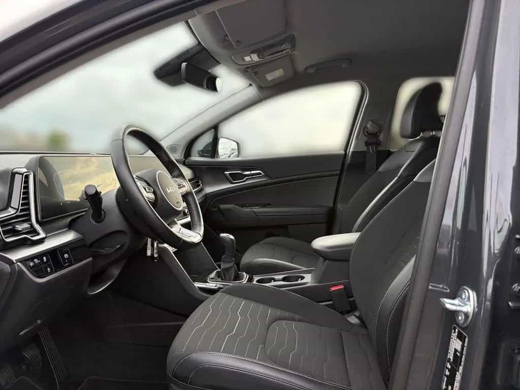 Kia Sportage 1.6 T Vision Komfort-Paket Navi Kamera 04/2025-photo-7