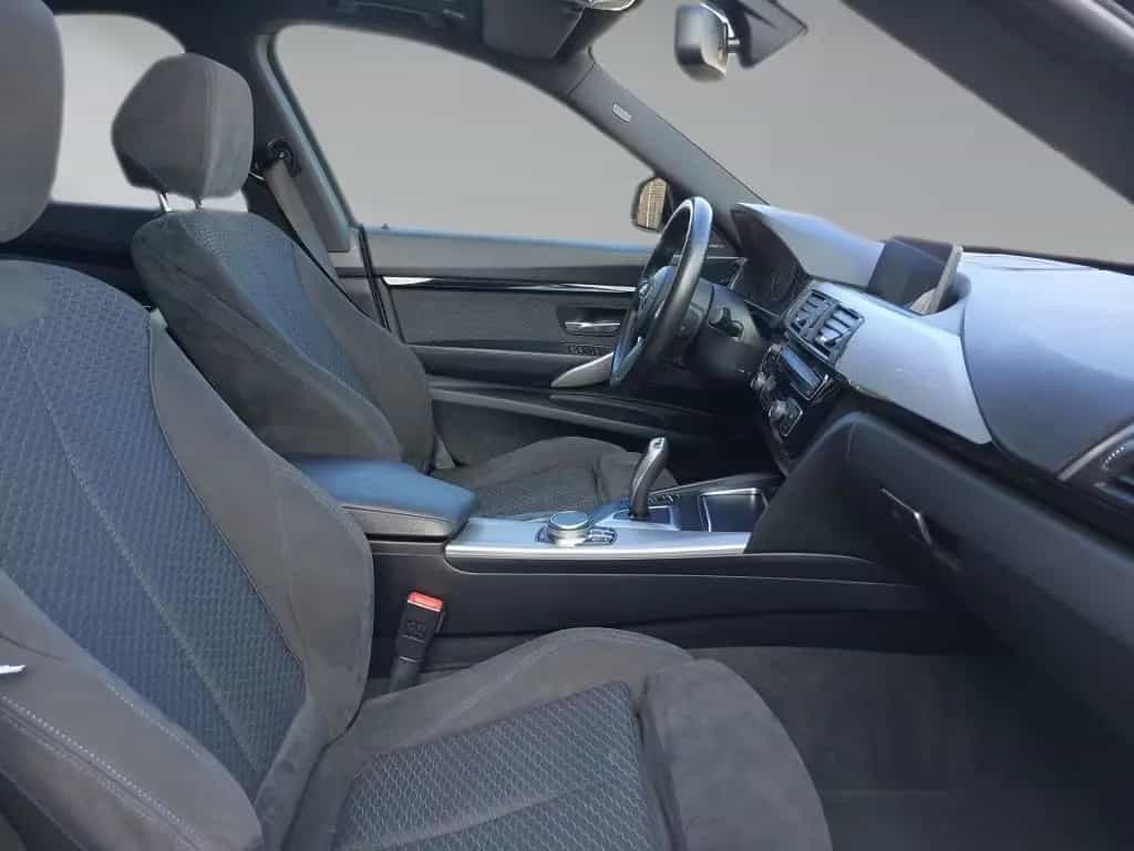 BMW 320 Gran Turismo 320i GT Aut. M Sport PANO SHZ PDC Harman Kardon 04/2017-photo-3