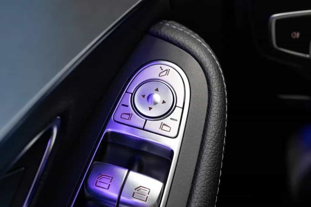 Mercedes-Benz C 300 C300 T| AMG-LINE|NIGHT-PAKET|PANO|BURMESTER 11/2018-photo-32