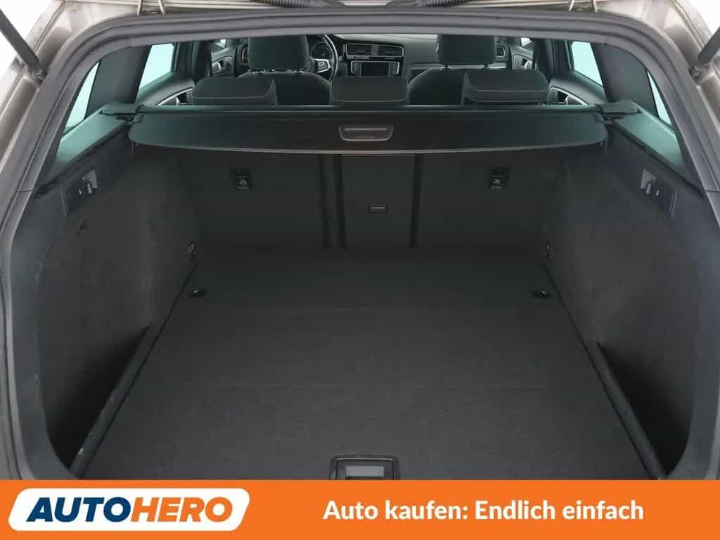 Volkswagen 1.4 TSI Highline BlueMotion Tech *NAV*TEMP*PDC* 05/2016-photo-17