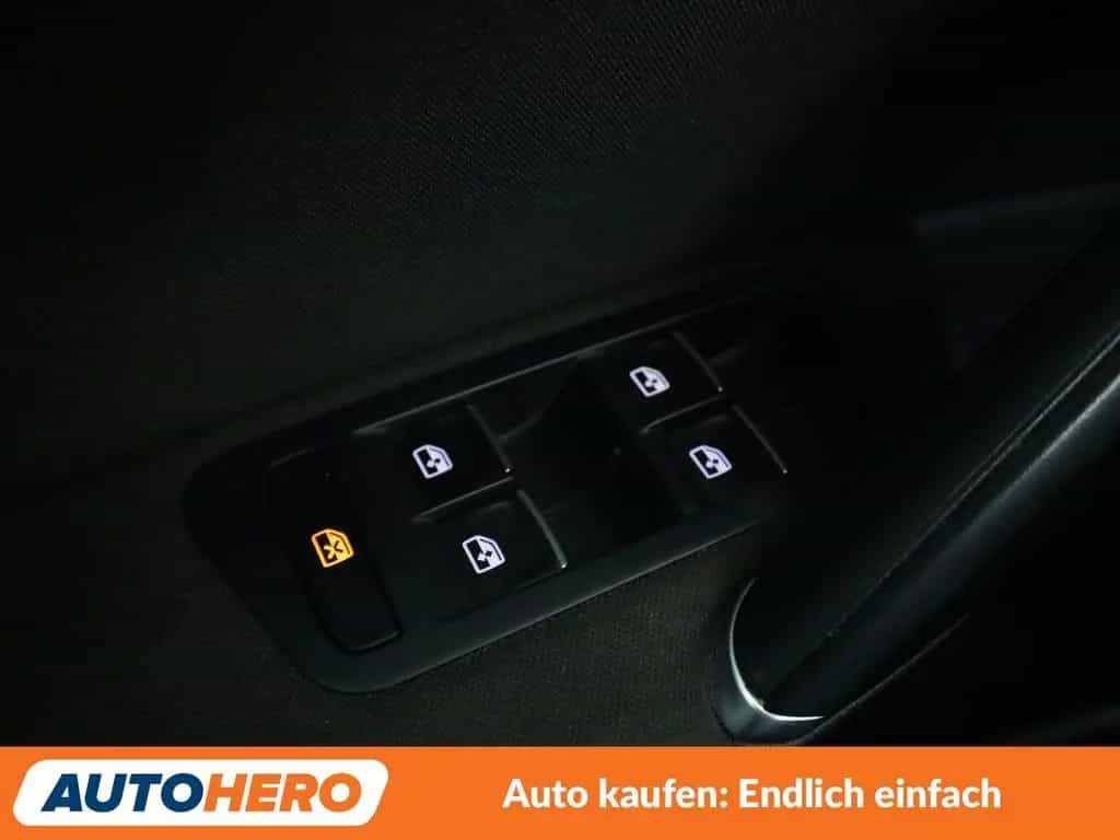 Volkswagen 1.4 TSI Highline BlueMotion Tech *NAV*TEMP*PDC* 05/2016-photo-27
