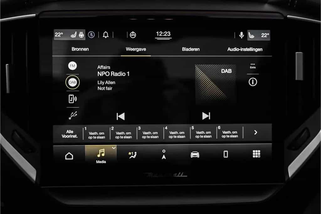 Maserati Ghibli 2.0 MHEV GranLusso Pano ACC H/K CarPlay 3 01/2021-photo-28
