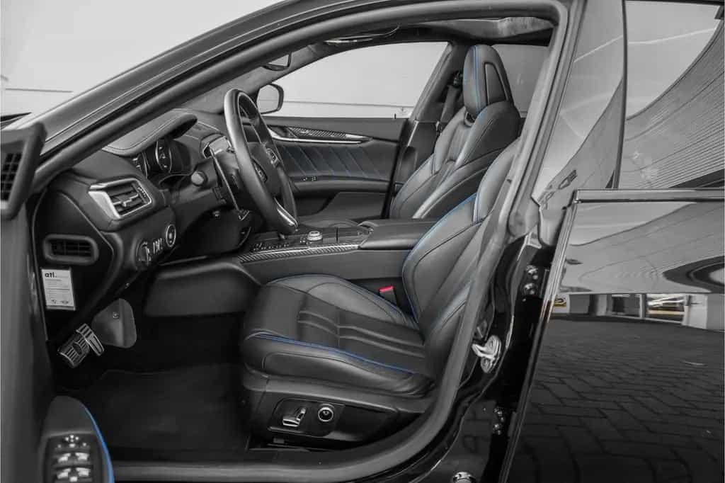 Maserati Ghibli 2.0 MHEV GranLusso Pano ACC H/K CarPlay 3 01/2021-photo-3