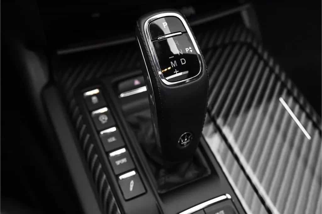 Maserati Ghibli 2.0 MHEV GranLusso Pano ACC H/K CarPlay 3 01/2021-photo-33