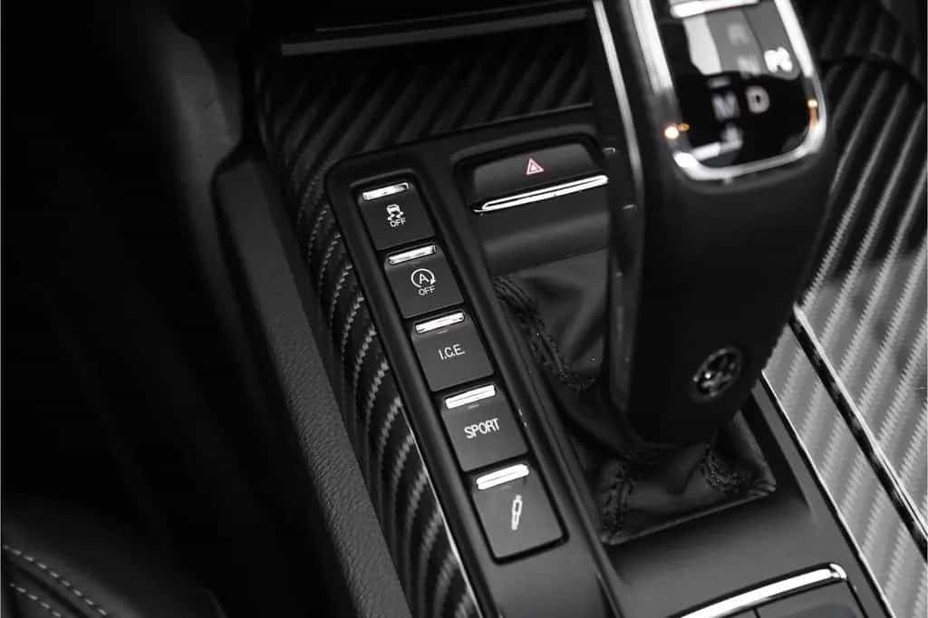 Maserati Ghibli 2.0 MHEV GranLusso Pano ACC H/K CarPlay 3 01/2021-photo-34