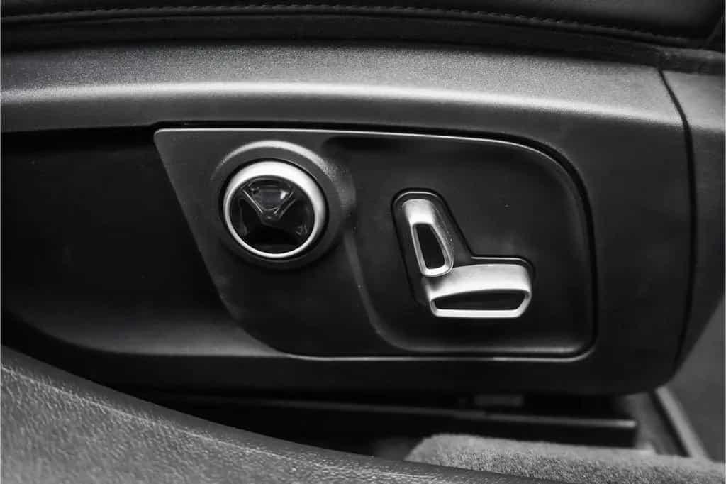 Maserati Ghibli 2.0 MHEV GranLusso Pano ACC H/K CarPlay 3 01/2021-photo-43