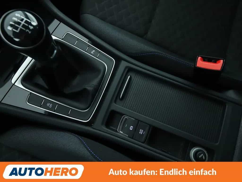 Volkswagen Golf VII 1.5 TSI ACT Join BM*NAVI*ACC*PDC*SHZ* 12/2018-photo-22