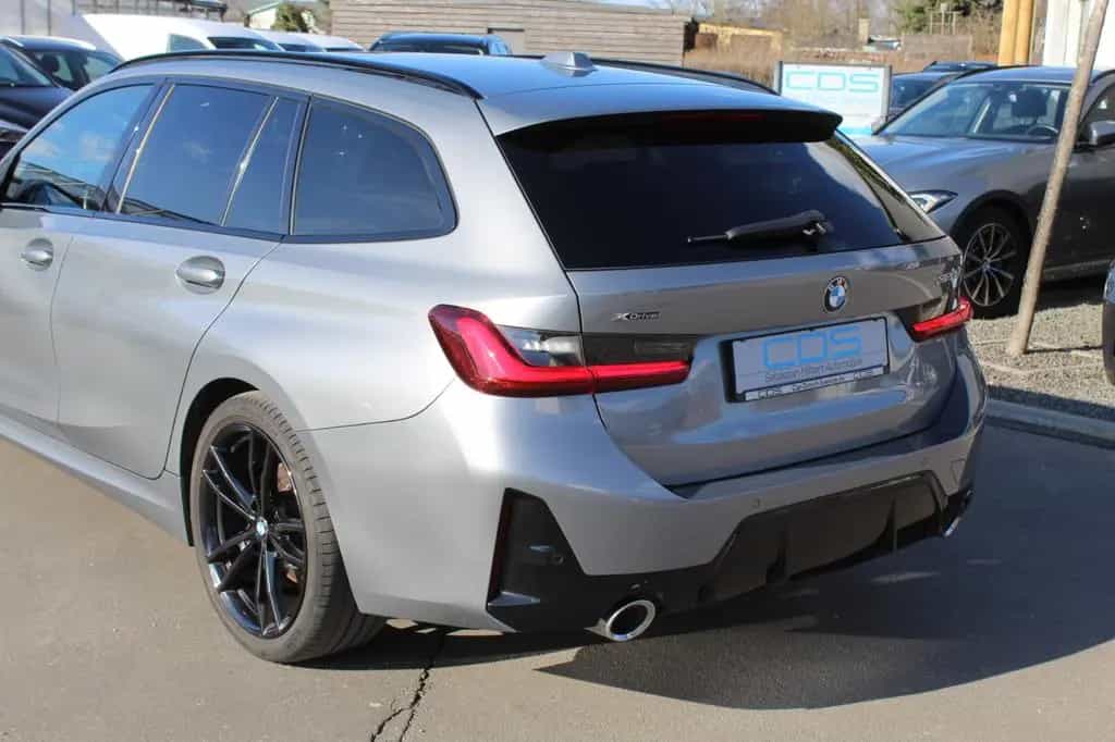 BMW 320 d Tour. xDrive M Sportpaket+HUD+DAB+ACC+19Zo. 11/2022-photo-5