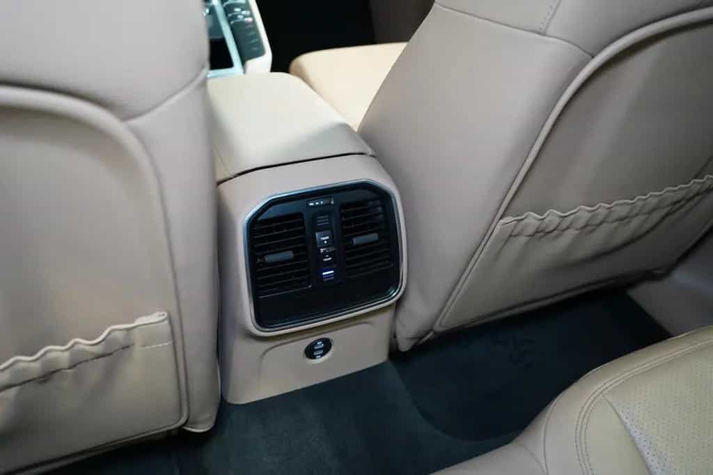 Porsche Macan NET 10/2019-photo-15
