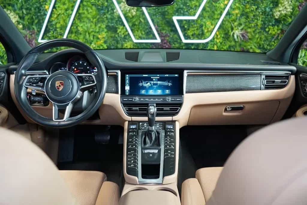 Porsche Macan NET 10/2019-photo-21