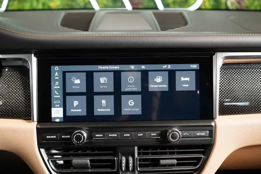 Porsche Macan NET 10/2019-photo-30