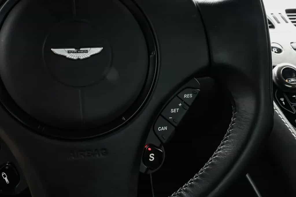 Aston Martin Vanquish S Quad Exhaust/ BangOluf/Carbon 07/2017-photo-20