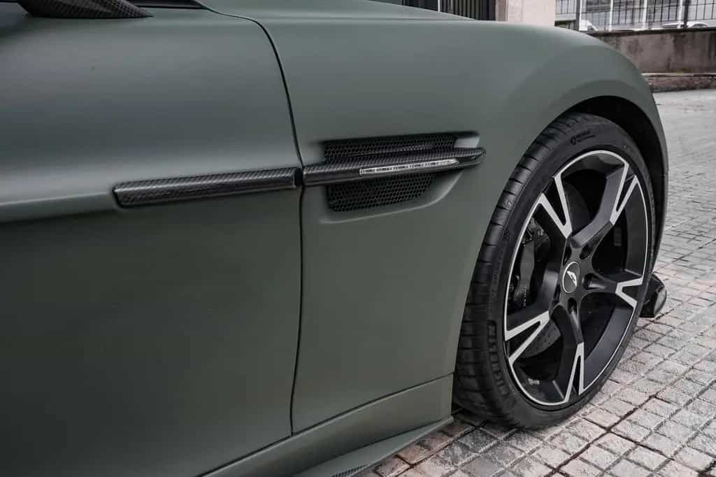 Aston Martin Vanquish S Quad Exhaust/ BangOluf/Carbon 07/2017-photo-28
