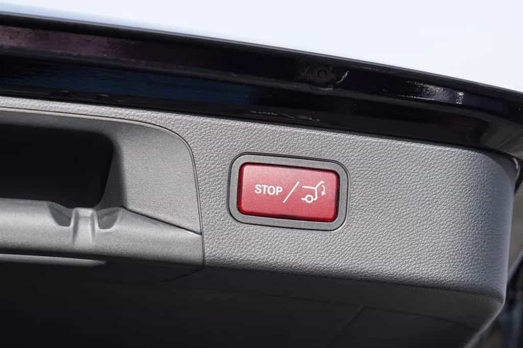 Mercedes-Benz GLC 200 4Matic 10/2019-photo-19