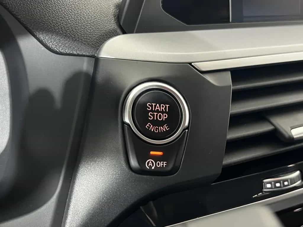 BMW X3 xDrive 20i Advantage*LED*Shadow*Navi*GARANTIE 12/2018-photo-29