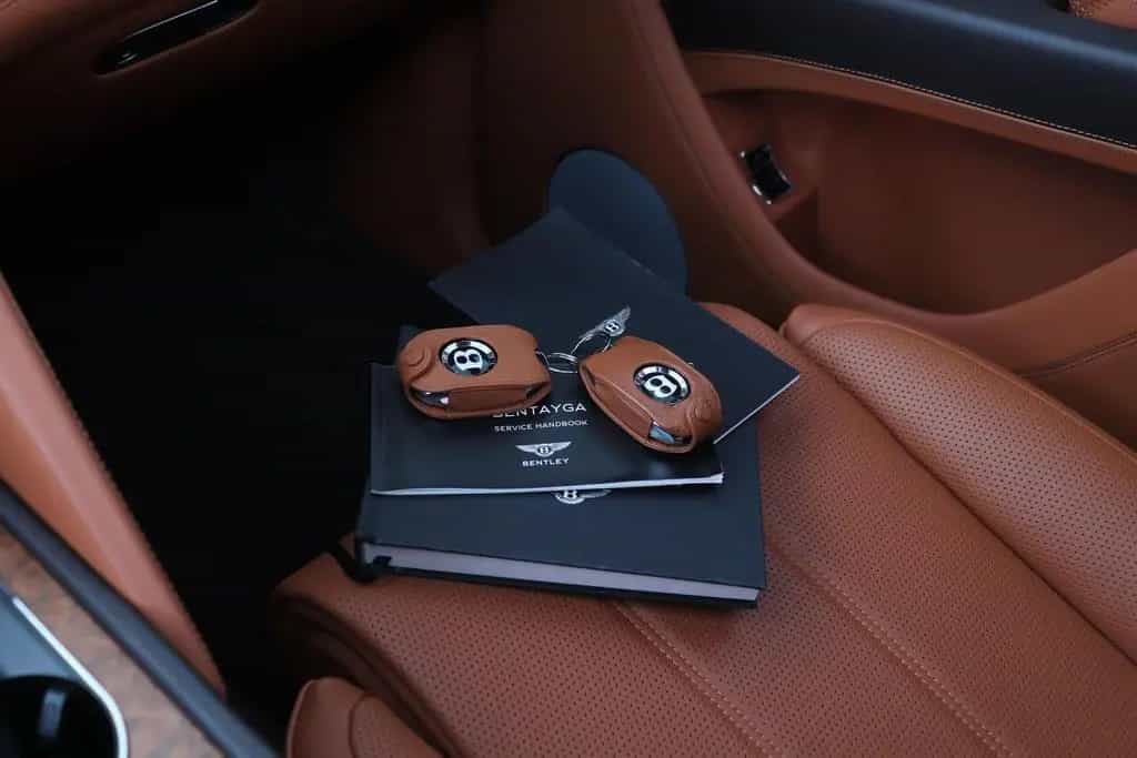Bentley Bentayga 4.0 V8 | NL-Auto | 22 Inch | luftfederu 01/2022-photo-16